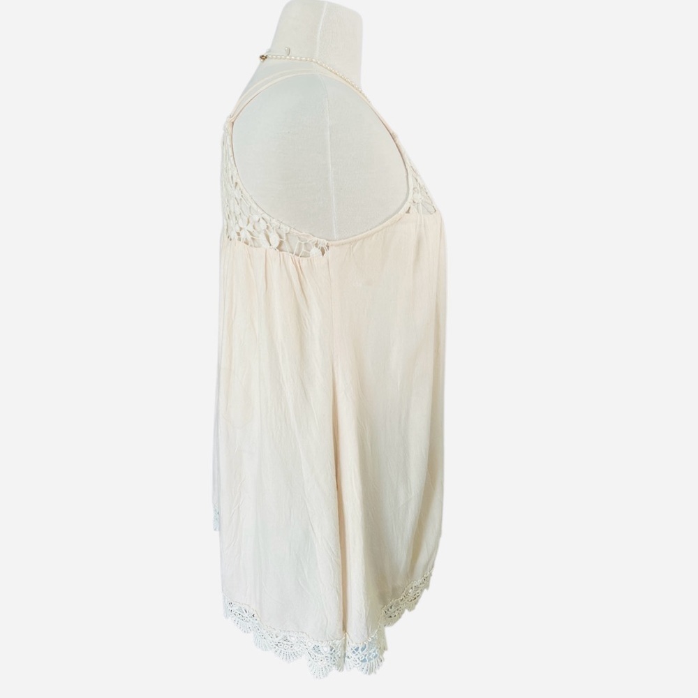 APEACH -Chic Lace-Trimmed Women's Tank Top - Picture 4 of 7